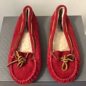 Minnetonka red suede slippers with rubber bottom
